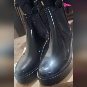 Steve Madden Black Rain Boots
